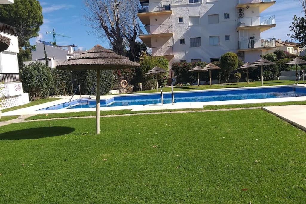 Apartamento En La Milla De Oro, A 100M De La Playa Apartamento Marbella Exterior foto