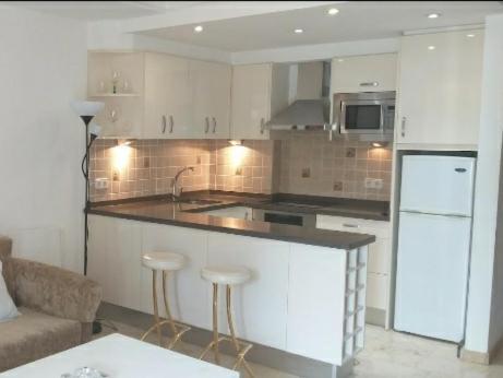 Apartamento En La Milla De Oro, A 100M De La Playa Apartamento Marbella Exterior foto
